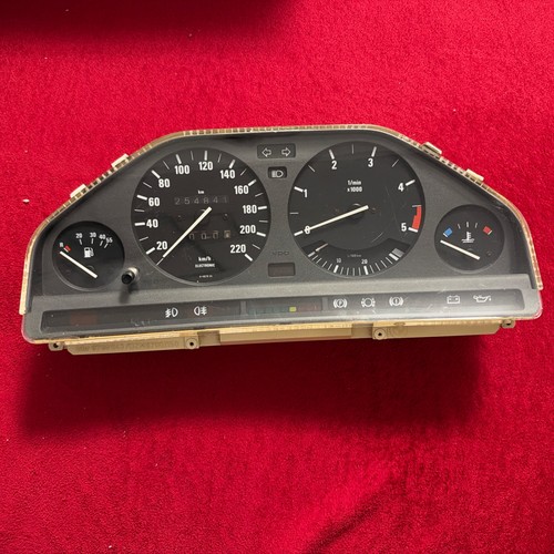 Bmw e30 tacho - tacho, tausend